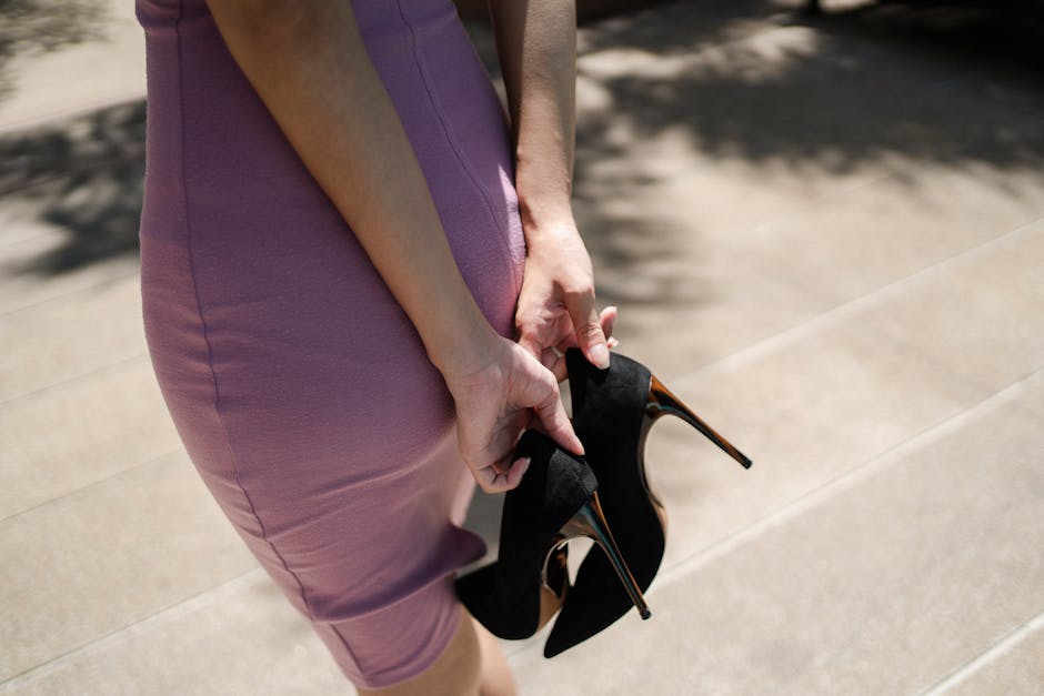 Best Heels Crack Cream 2024: Expert Review of Therapeutic Foot Repair