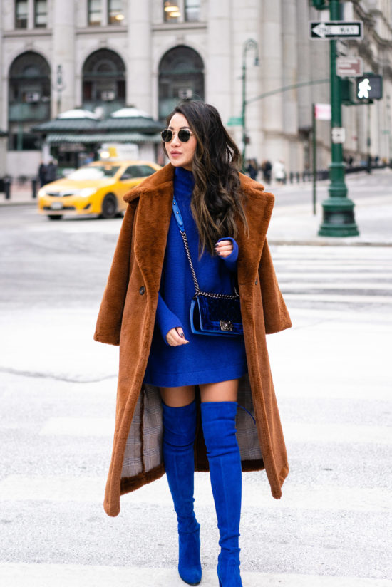 Easy Chic Dressing, Monochromatic Blue Easy Chic Dressing, Monochromatic Blue