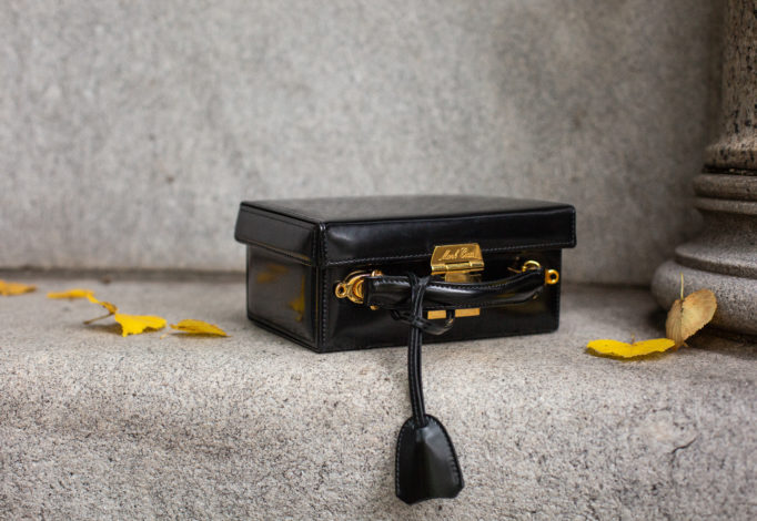 Silk Loungewear Set – For Day and Night