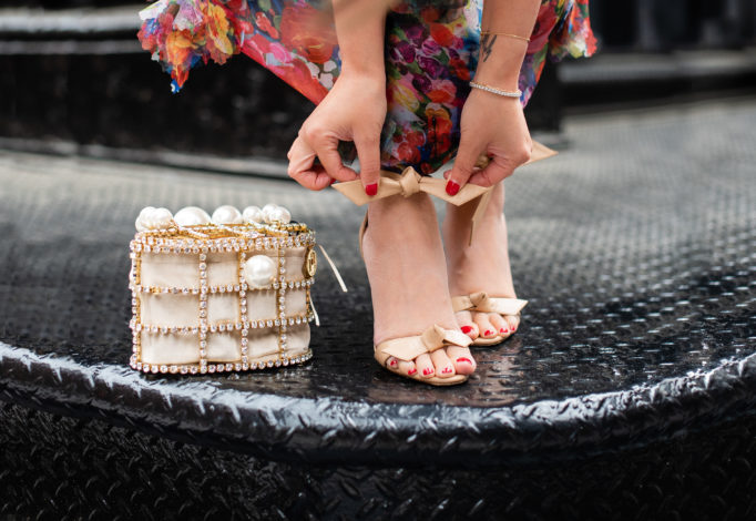 Garden Party – Date Night in a Floral Dress Garden Party – Date Night in a Floral Dress